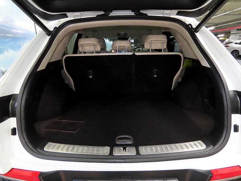 Genesis GV70 2023 Blanco - Importación desde Corea - HF Imports Iquique - Foto 16