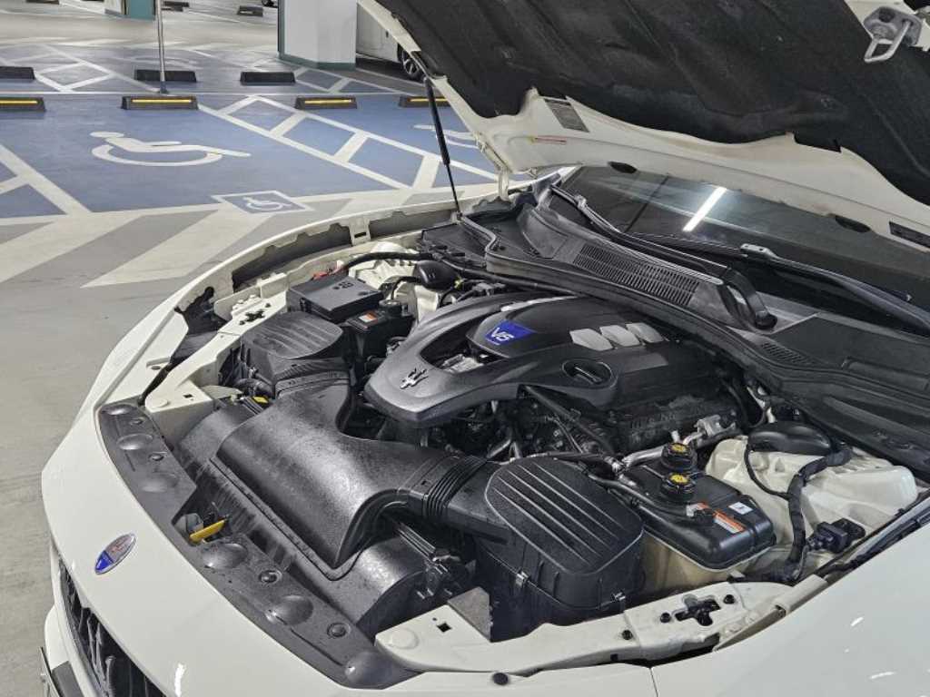 Maserati Ghibli 2016 Blanco - Importación desde Corea - HF Imports Iquique - Foto 17