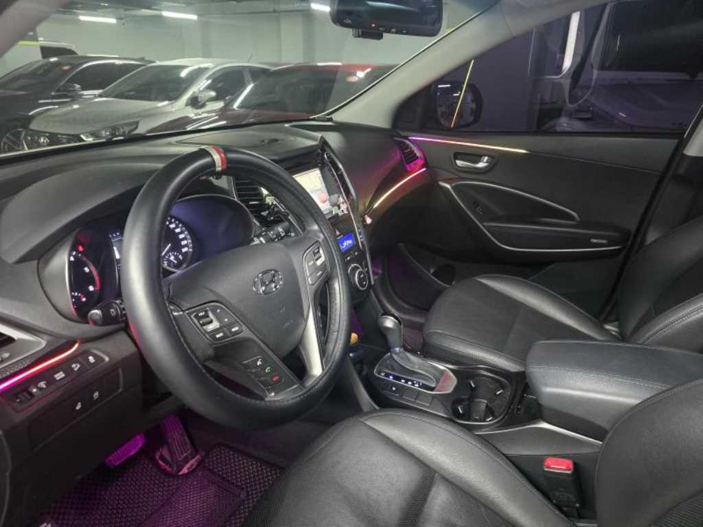 HYUNDAI Santa Fe - Vista 6