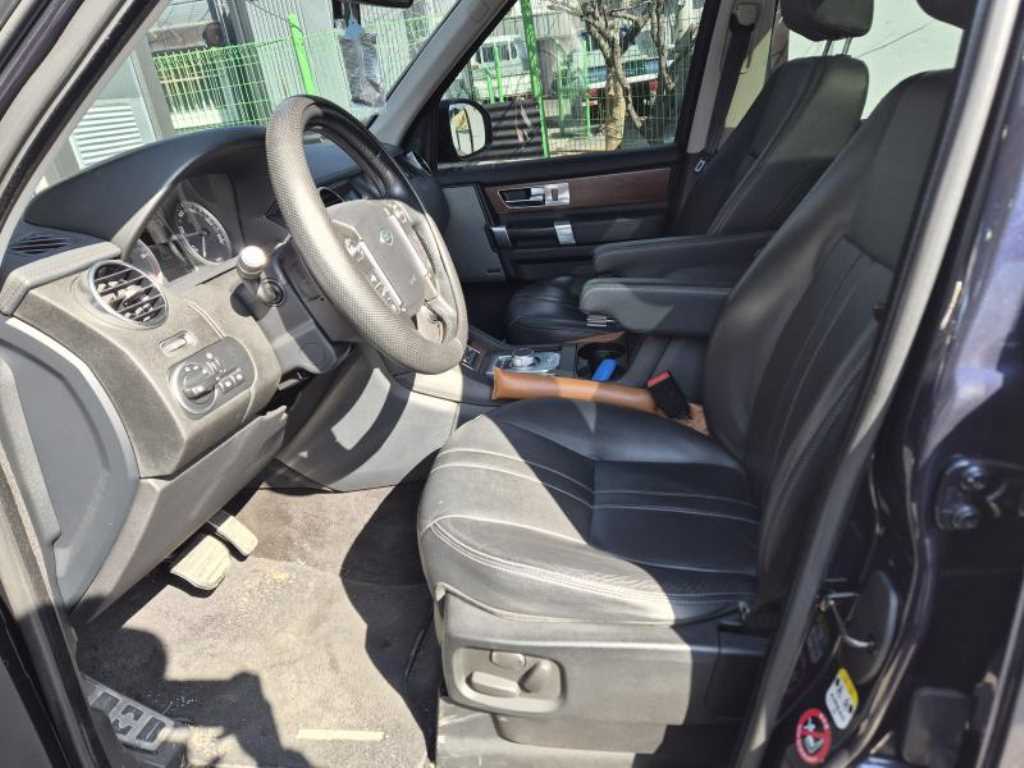 Land Rover Discovery - Vista 5