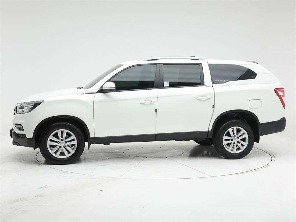 Ssangyong Rexton - Vista 3