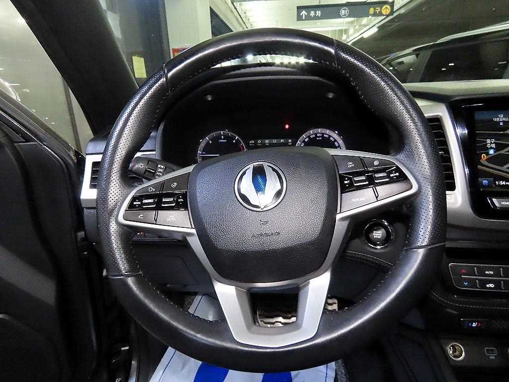 Ssangyong Rexton - Vista 8