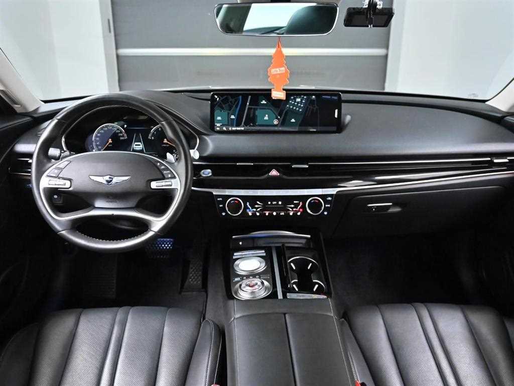 Genesis G80 - Vista 7