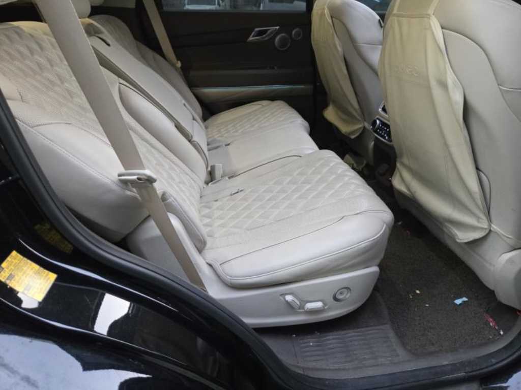 Genesis GV80 - Vista 11