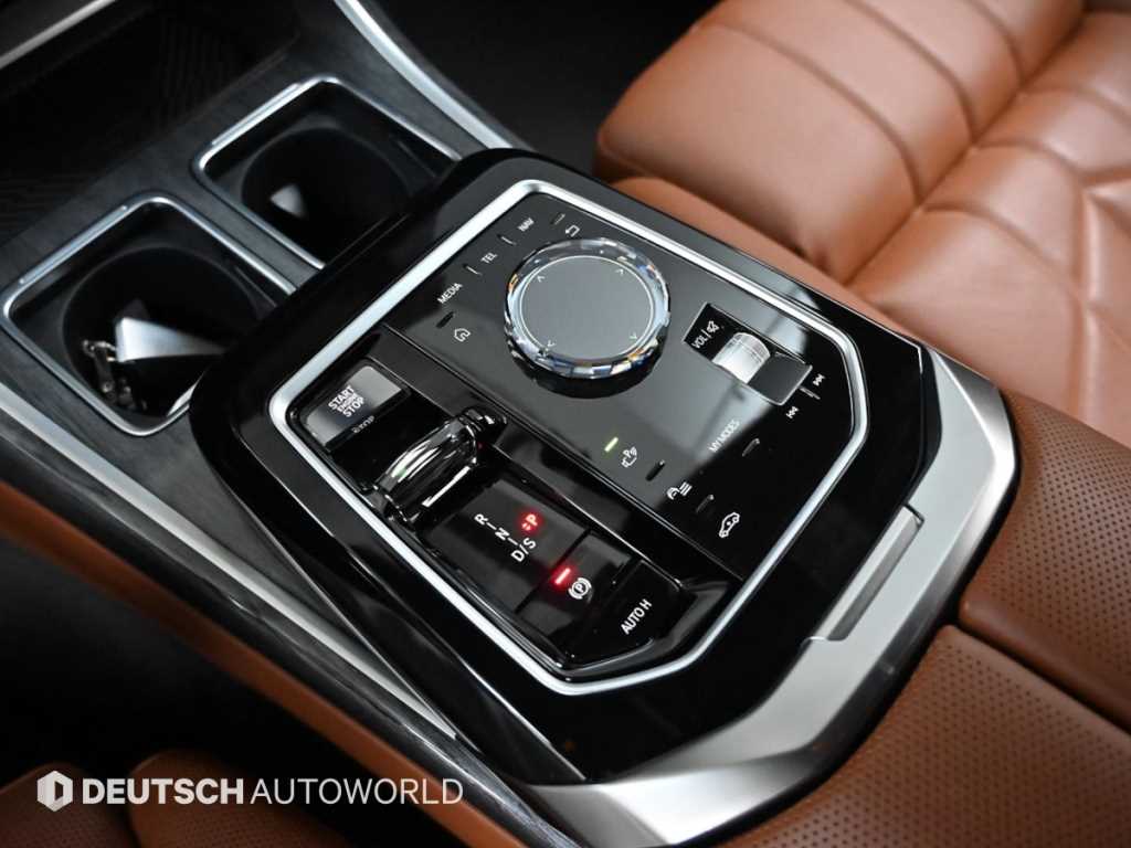 BMW 7 Series - Vista 9