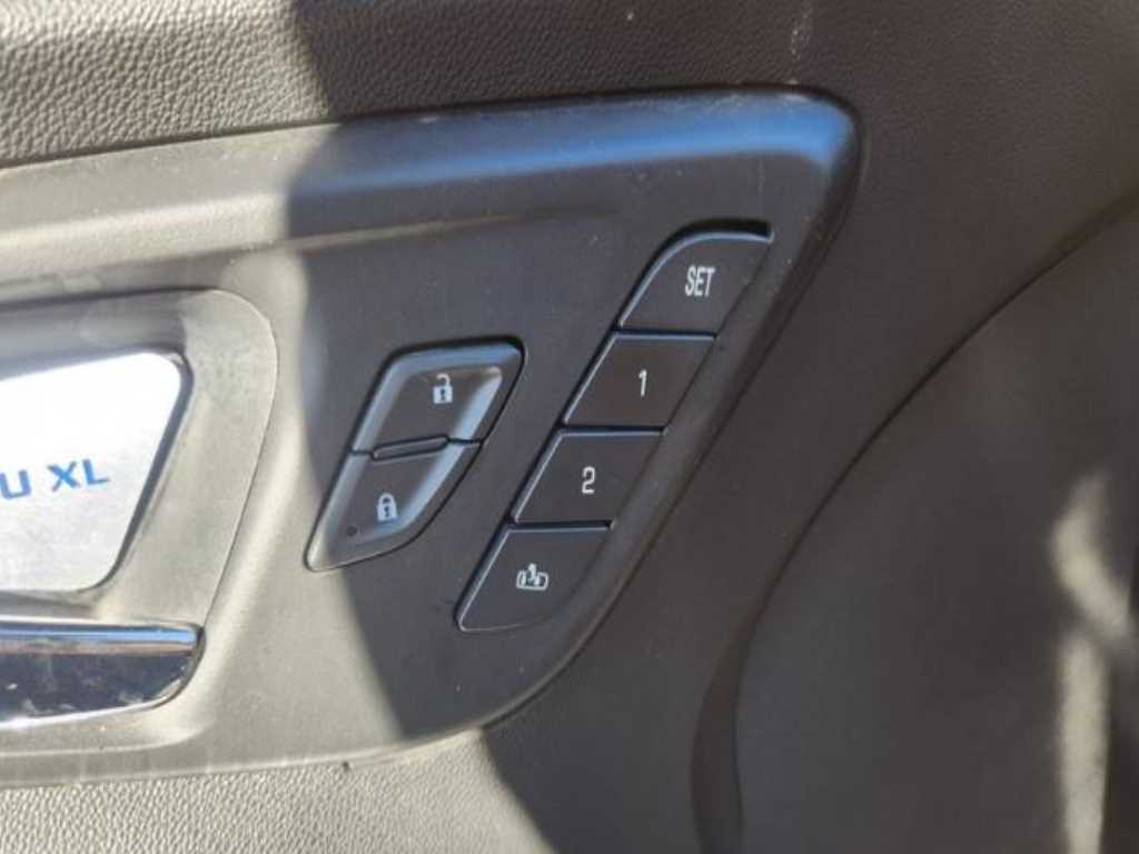 Chevrolet Malibu - Vista 10