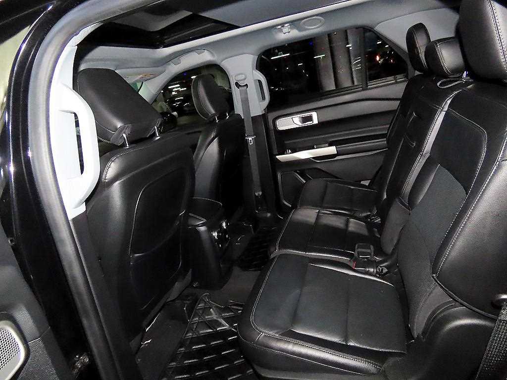 Ford Explorer - Vista 7