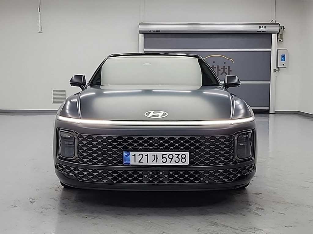 HYUNDAI Grandeur - Vista 2