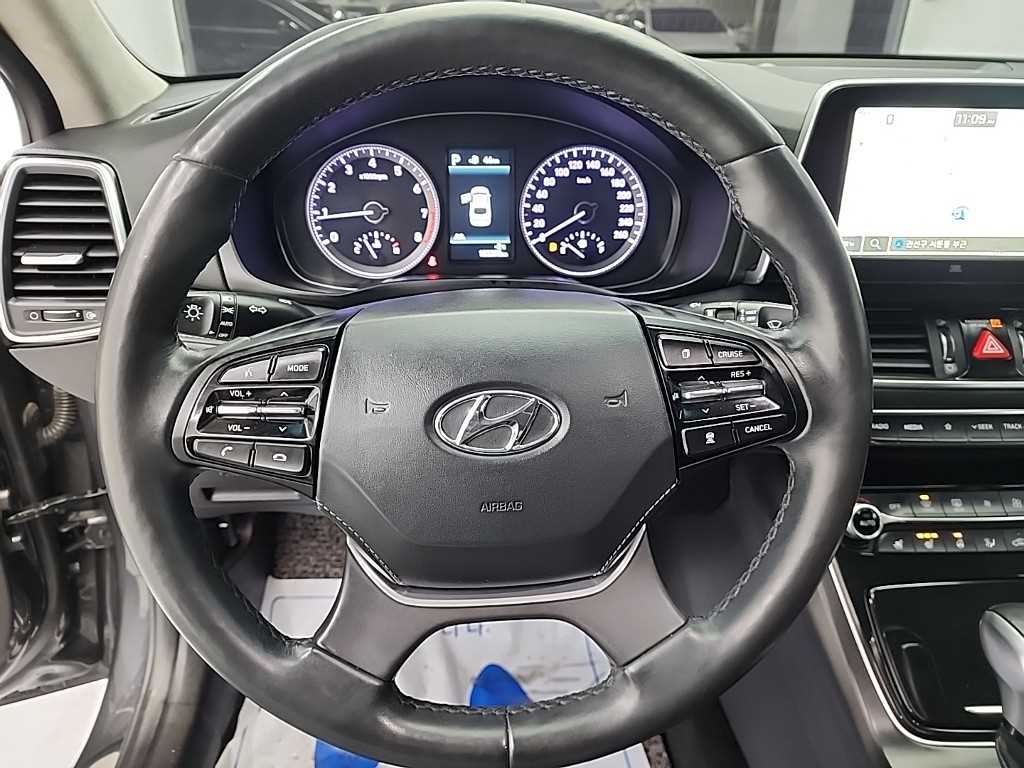 HYUNDAI Grandeur - Vista 9