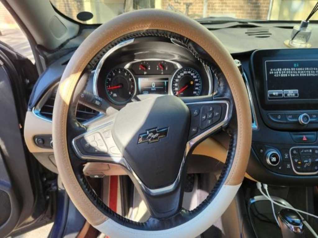 Chevrolet Malibu - Vista 9