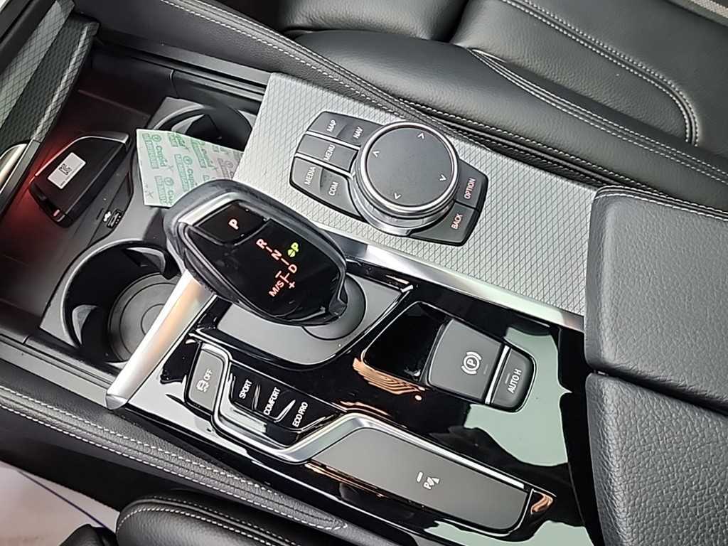 BMW 5 Series - Vista 8