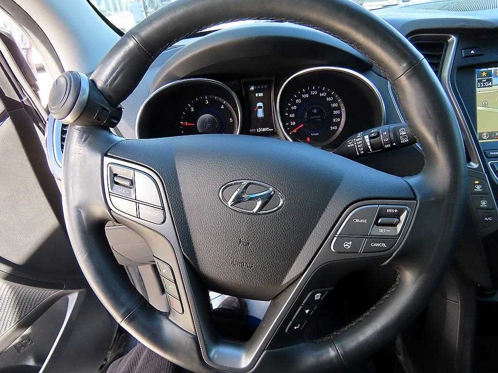 HYUNDAI Santa Fe - Vista 8