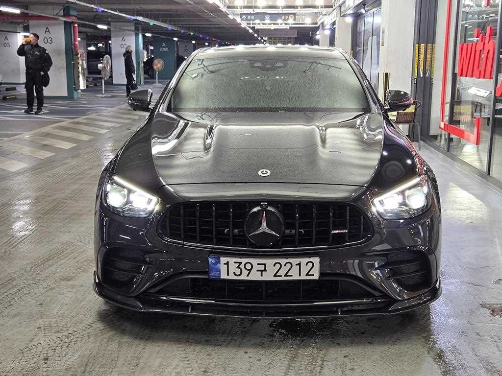 Mercedes Benz E class - Vista 2