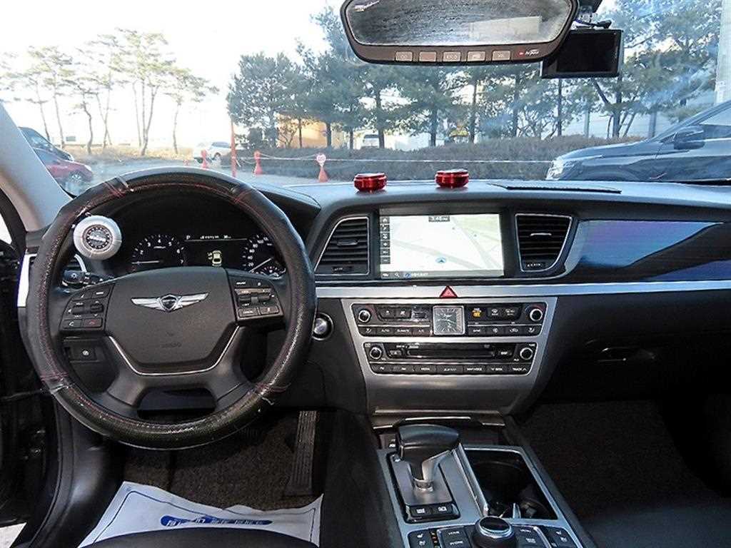 Genesis G80 - Vista 7