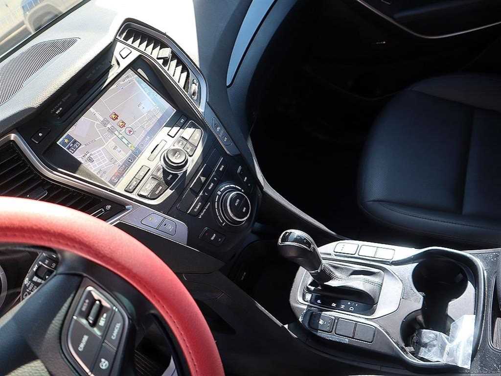 HYUNDAI Santa Fe - Vista 9