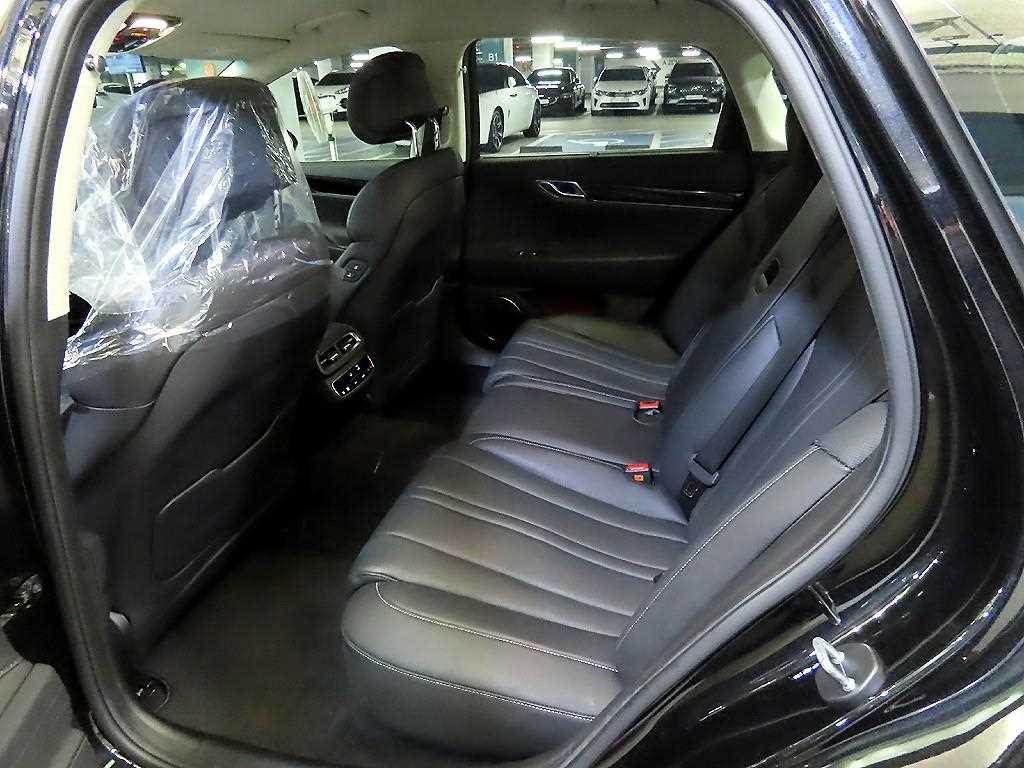 Genesis G80 - Vista 7