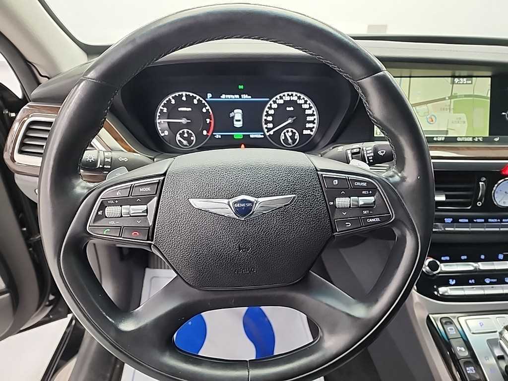 Genesis EQ900 - Vista 9