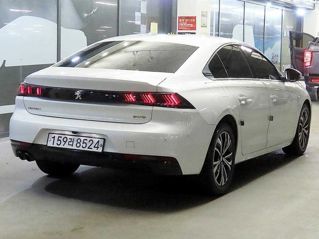 Peugeot 508 - Vista 4