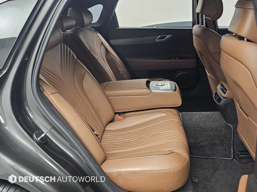 Genesis G80 - Vista 12