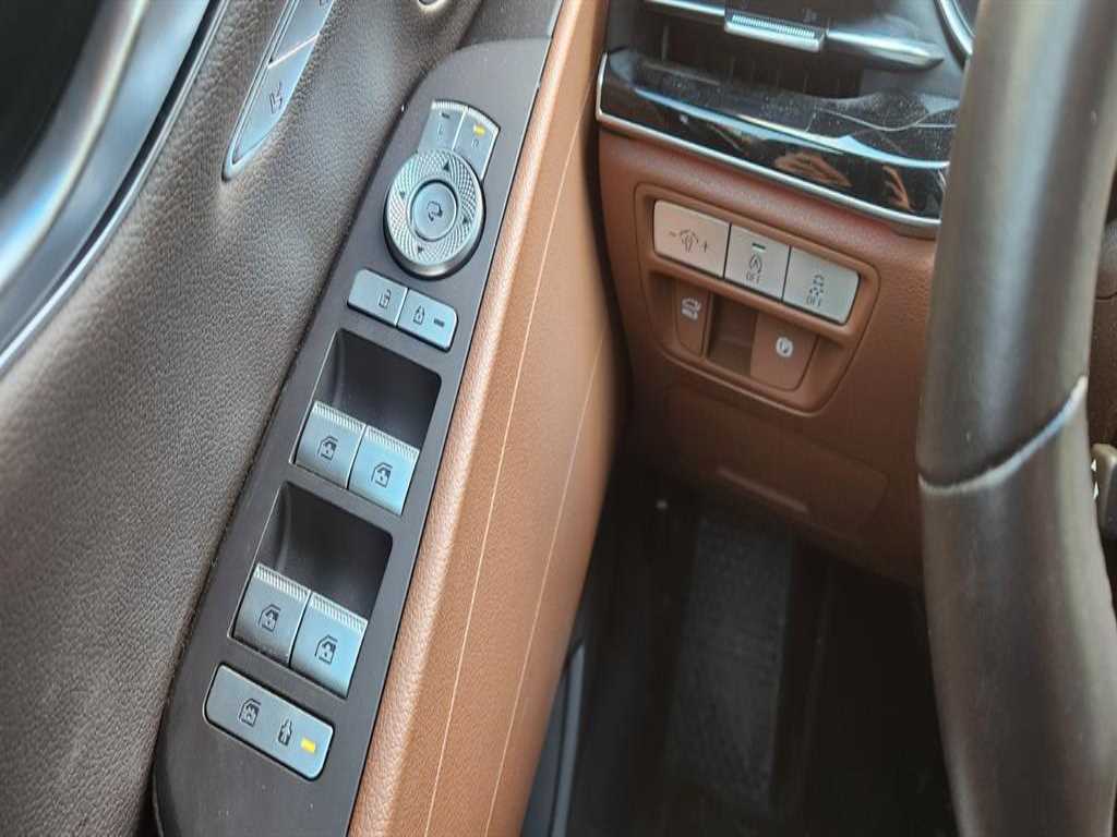 Genesis G80 - Vista 9