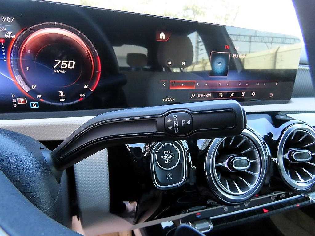 Mercedes Benz A Class - Vista 10