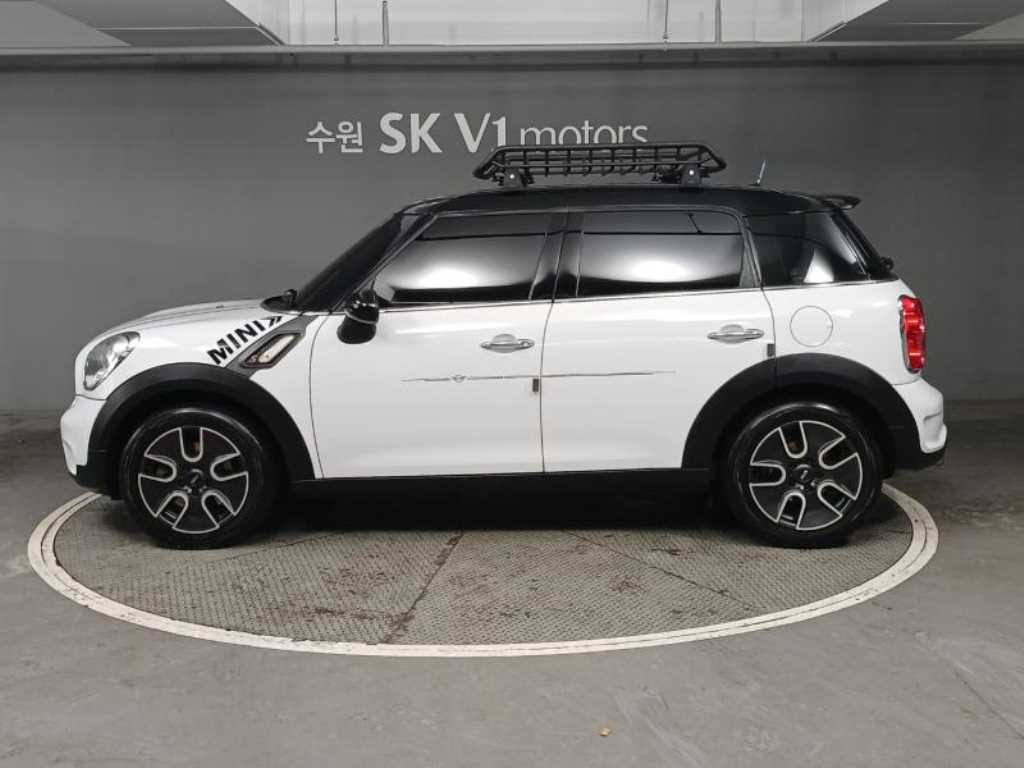 Mini Countryman - Vista 4