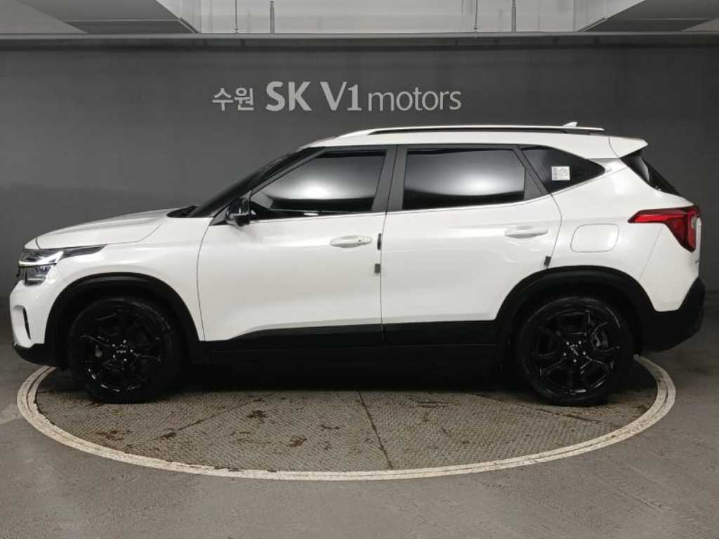 KIA Seltos - Vista 4