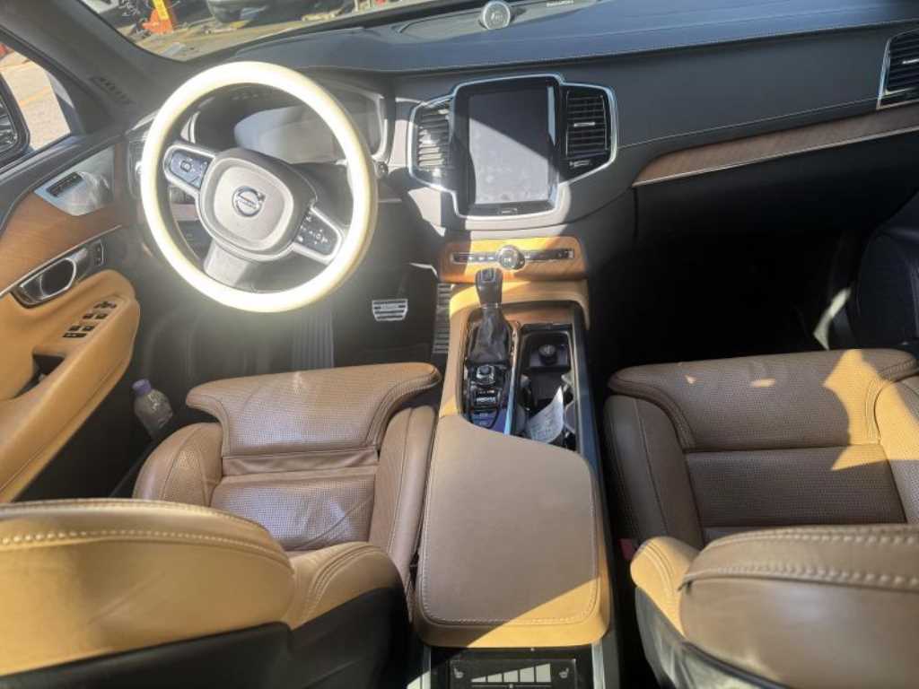 Volvo XC90 - Vista 7