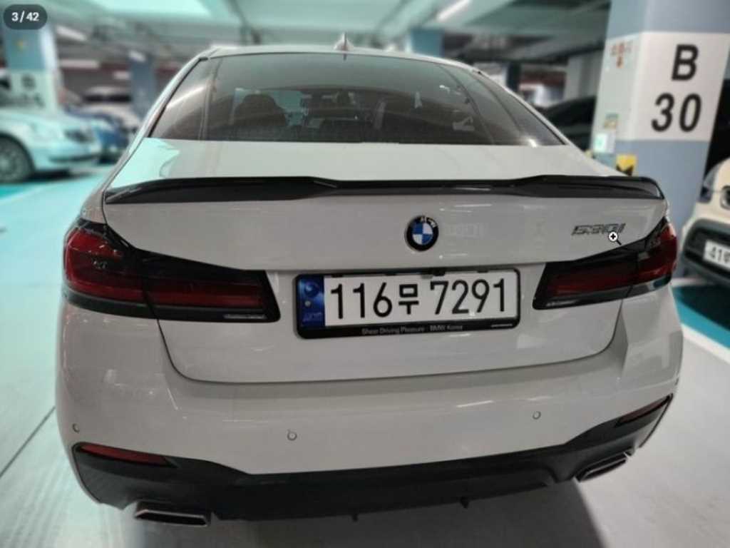 BMW 5 Series - Vista 3