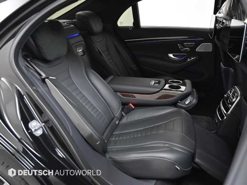 Mercedes Benz S Class - Vista 12