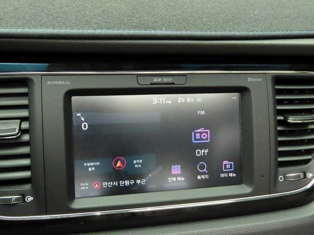 KIA Carnival - Vista 9