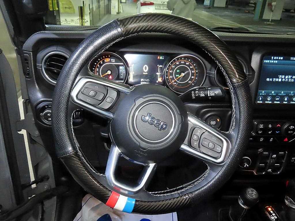 Jeep Wrangler - Vista 8