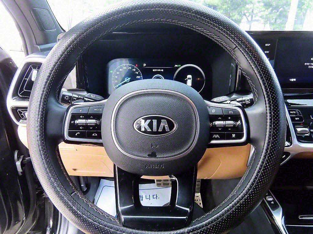 KIA Sorento - Vista 8