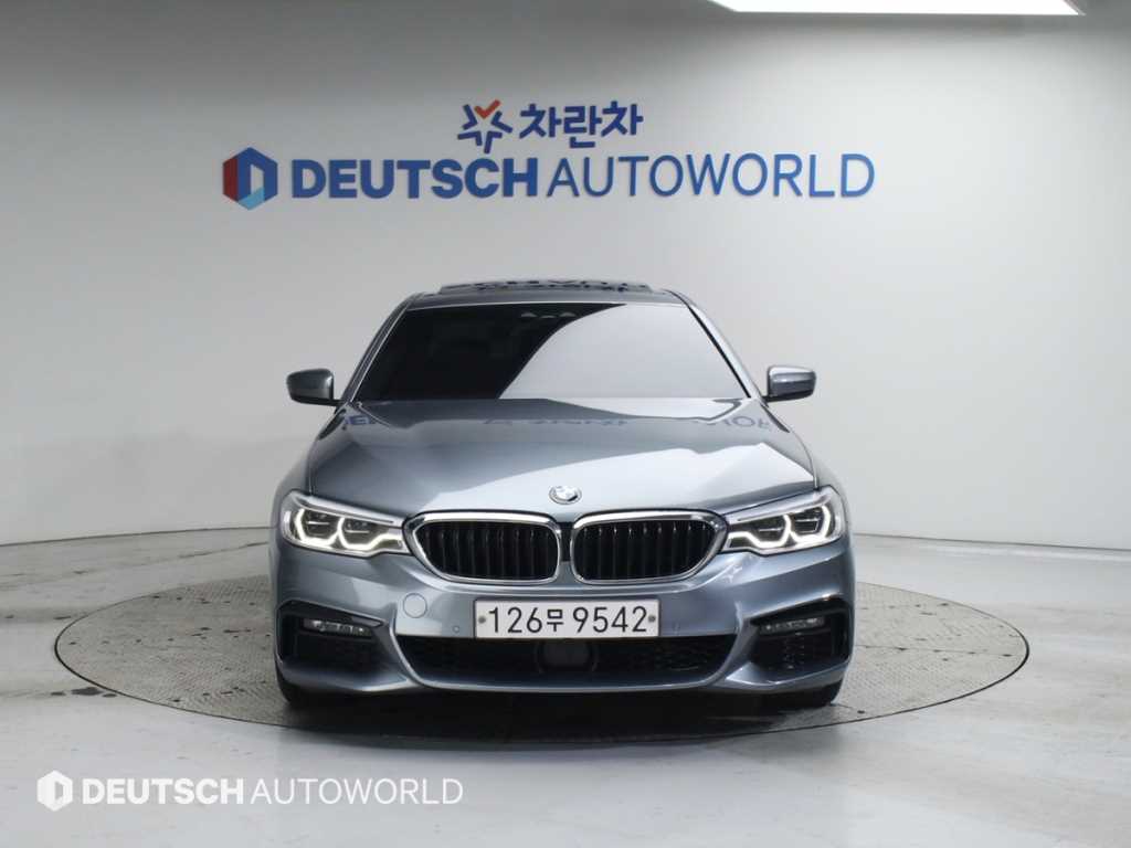 BMW 5 Series - Vista 3