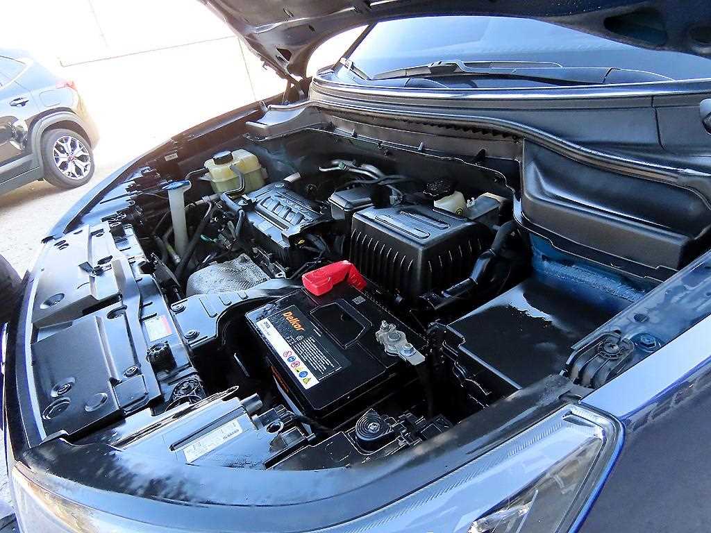 Ssangyong Tivoli 2015 Azul - Importación desde Corea - HF Imports Iquique - Foto 19