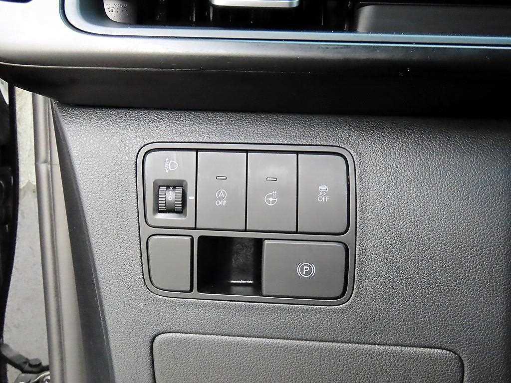 HYUNDAI Staria 2024 Negro - Importación desde Corea - HF Imports Iquique - Foto 13