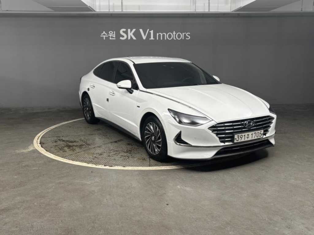 HYUNDAI Sonata - Vista 2