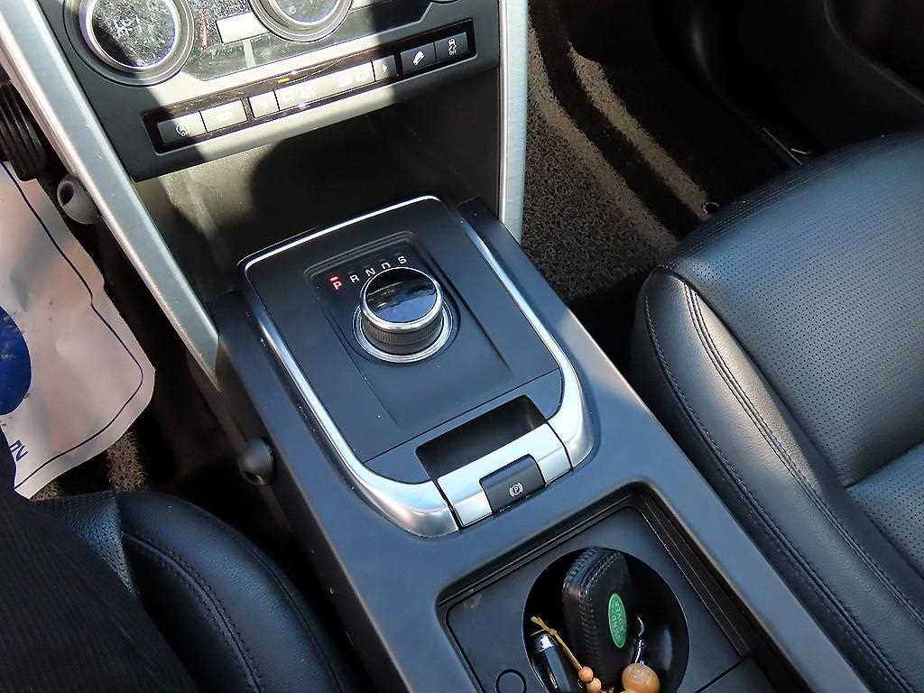 Land Rover Discovery Sports - Vista 10