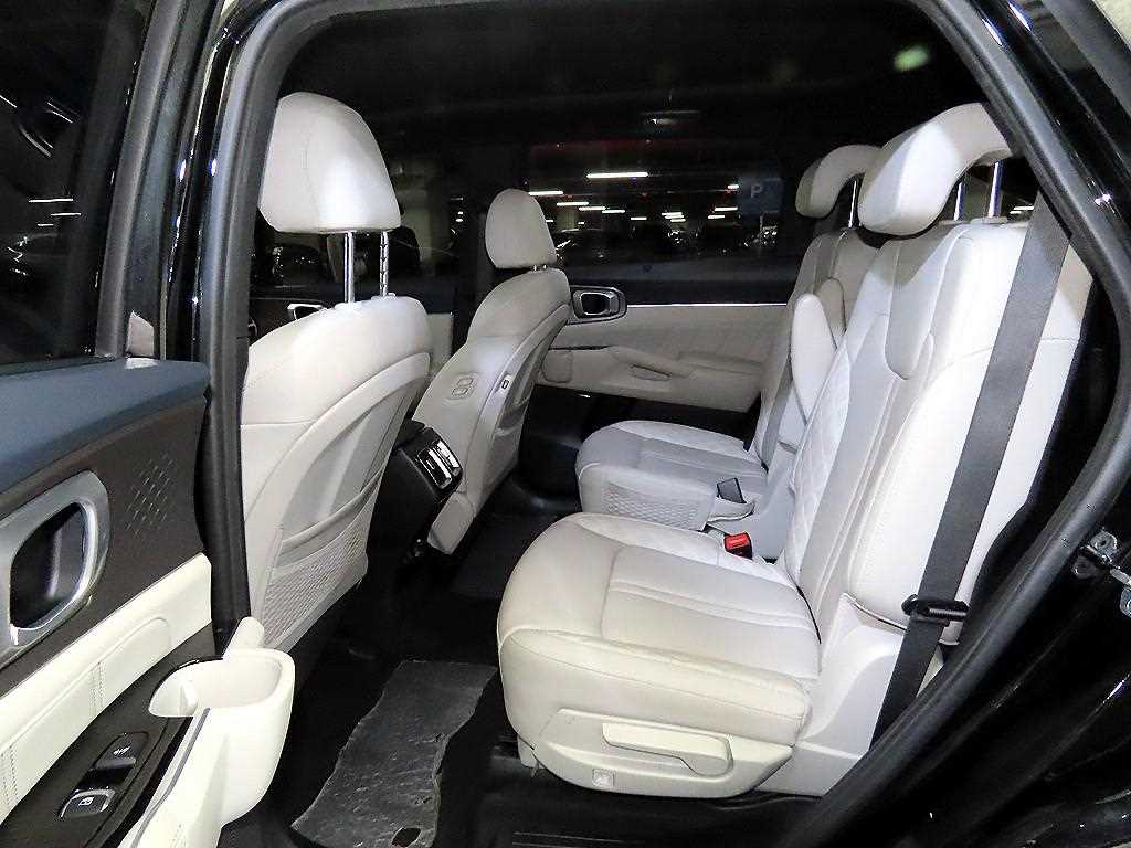 KIA Sorento - Vista 7