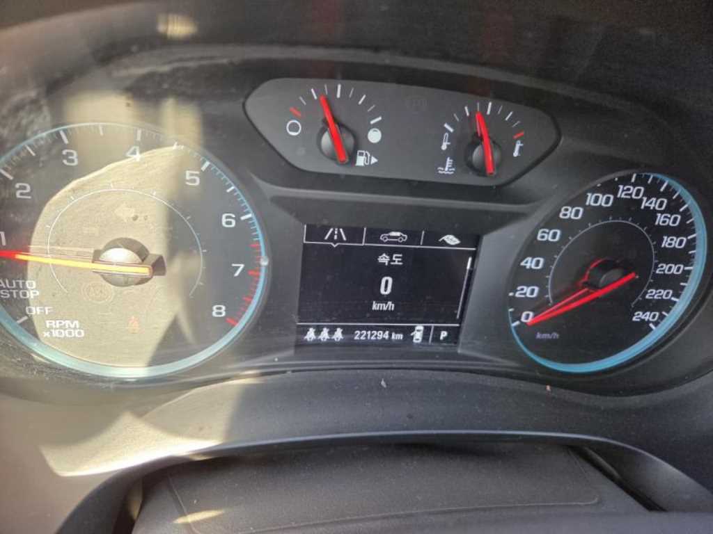 Chevrolet Malibu - Vista 10