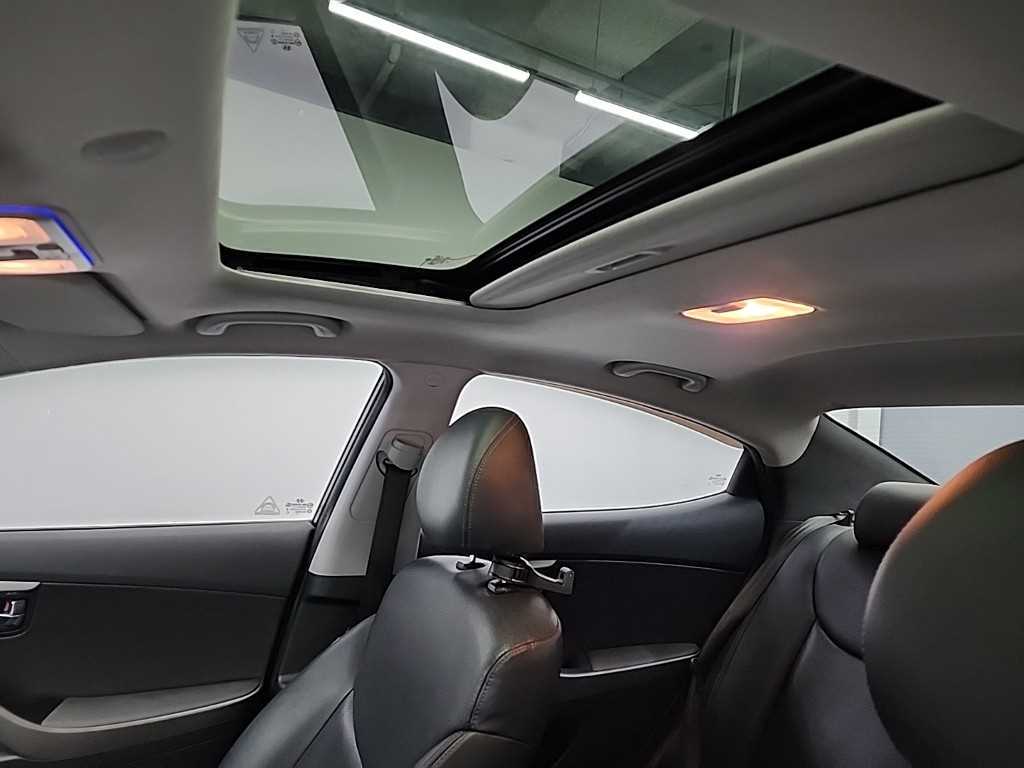 HYUNDAI Avante 2012 Negro - Importación desde Corea - HF Imports Iquique - Foto 14