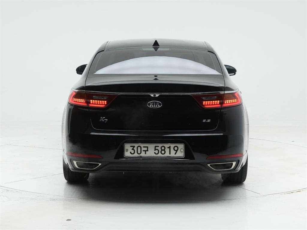 KIA K7 - Vista 5