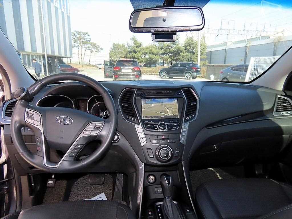 HYUNDAI Santa Fe - Vista 7