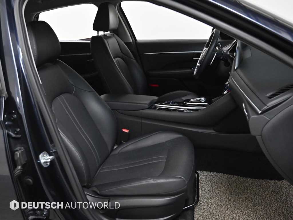 HYUNDAI Sonata - Vista 10