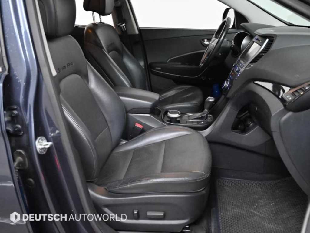 HYUNDAI Santa Fe - Vista 10