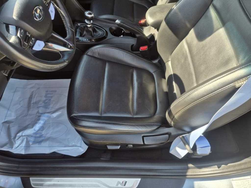 HYUNDAI Veloster 2020 Gris - Importación desde Corea - HF Imports Iquique - Foto 18