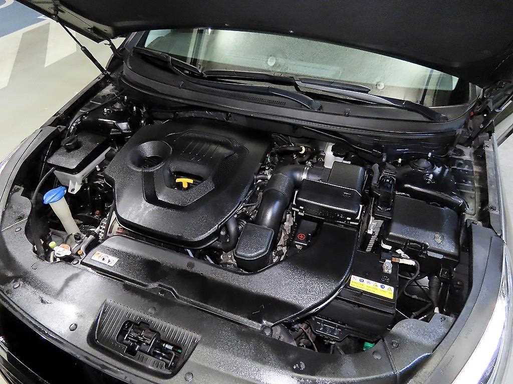 HYUNDAI Sonata 2016 Negro - Importación desde Corea - HF Imports Iquique - Foto 18