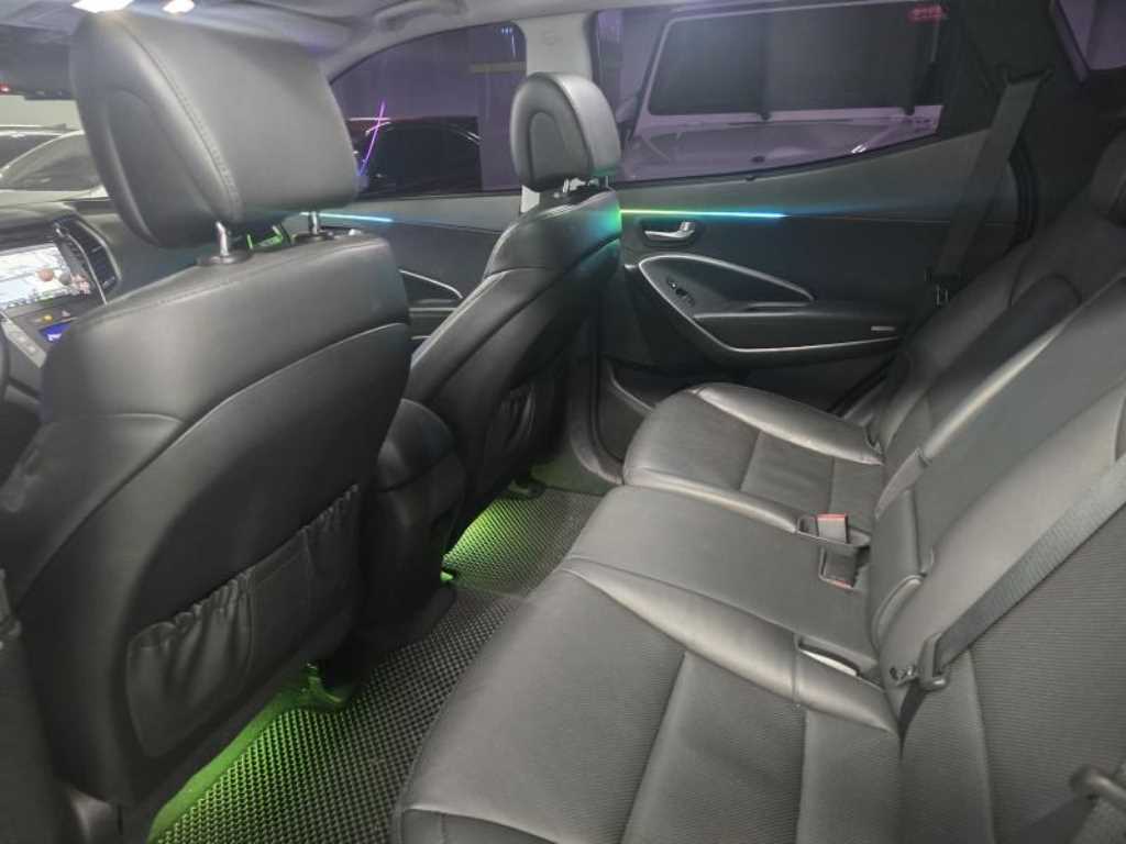 HYUNDAI Santa Fe - Vista 7