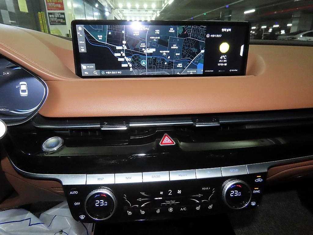 Genesis G80 - Vista 11