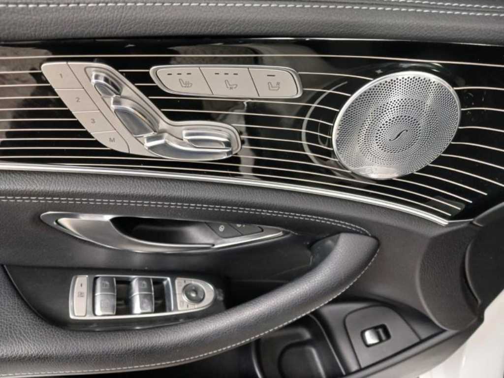 Mercedes Benz E class - Vista 8